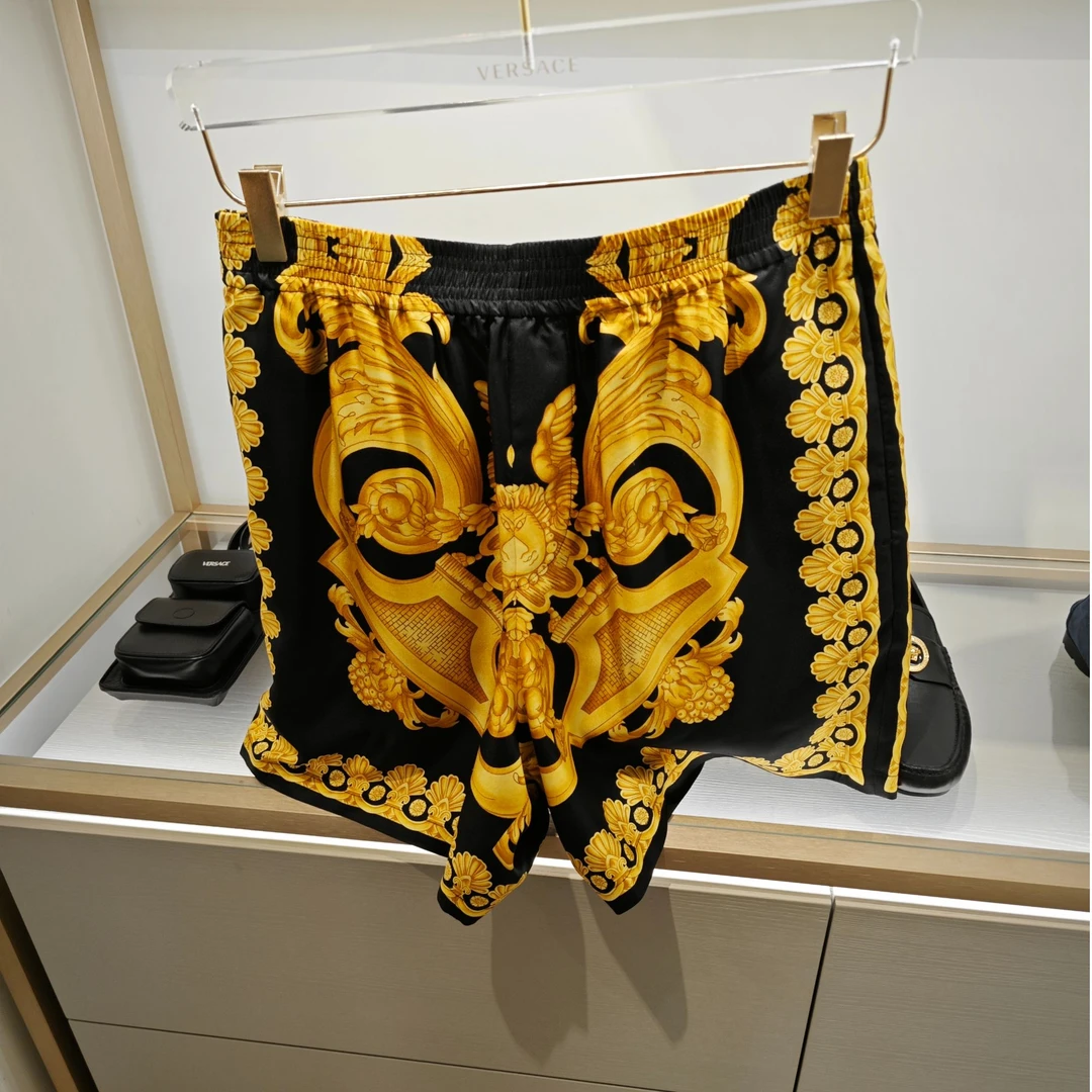 【巴黎直邮】VERSACE范思哲男士金色时尚休闲短裤 沙滩裤 1010119