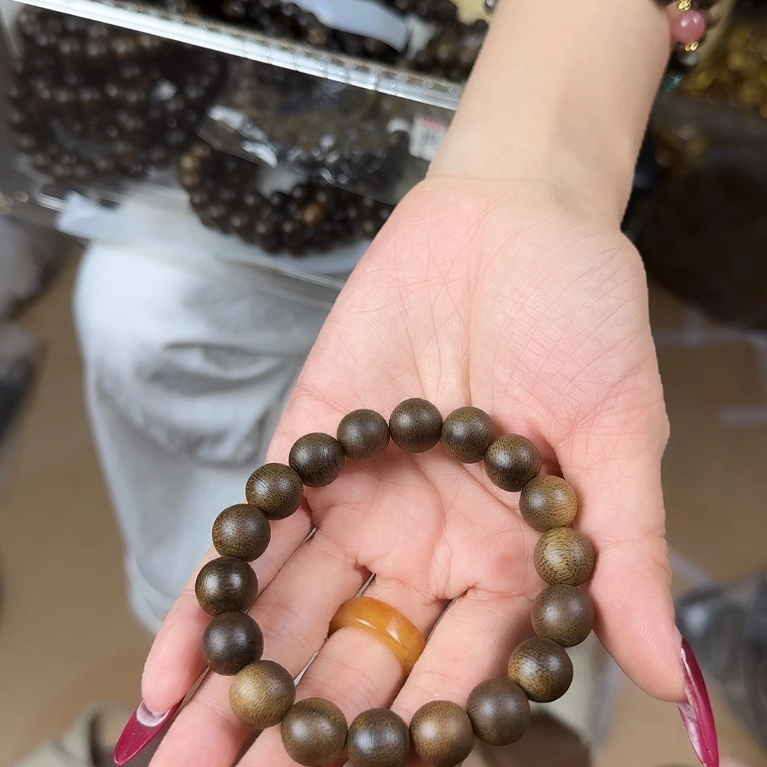 沉香香囊沉香黑棋楠圆珠单圈卡12发一沉水级