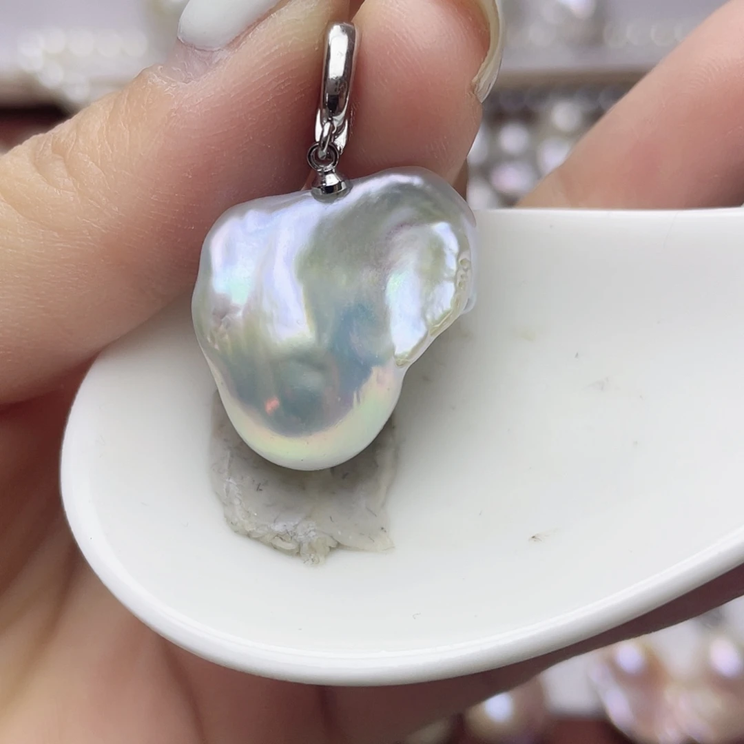 颈饰未镶嵌淡水珍珠