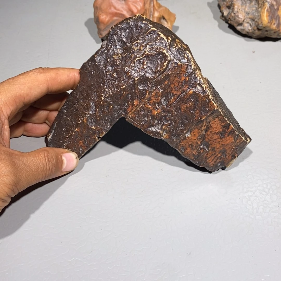 玛瑙/玉髓车挂合金一**龙434