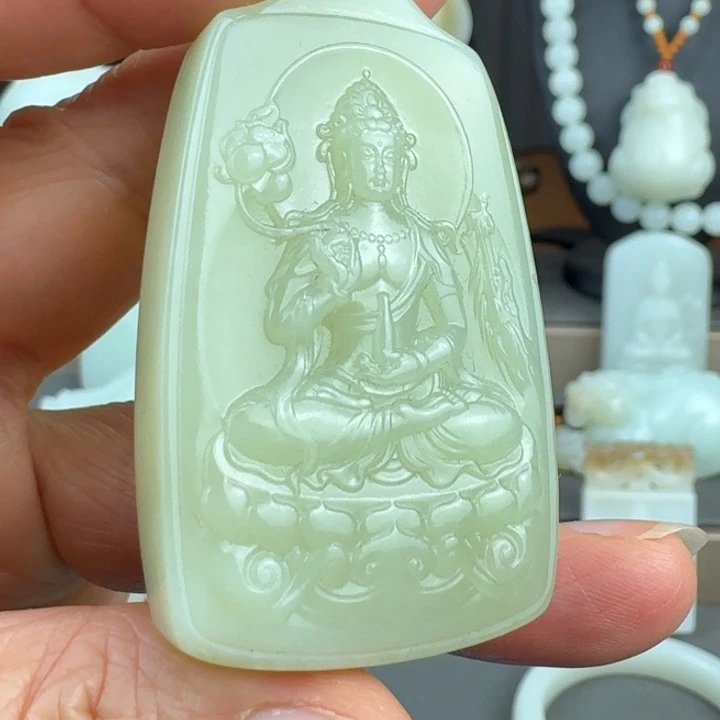 和田玉未镶嵌颈饰