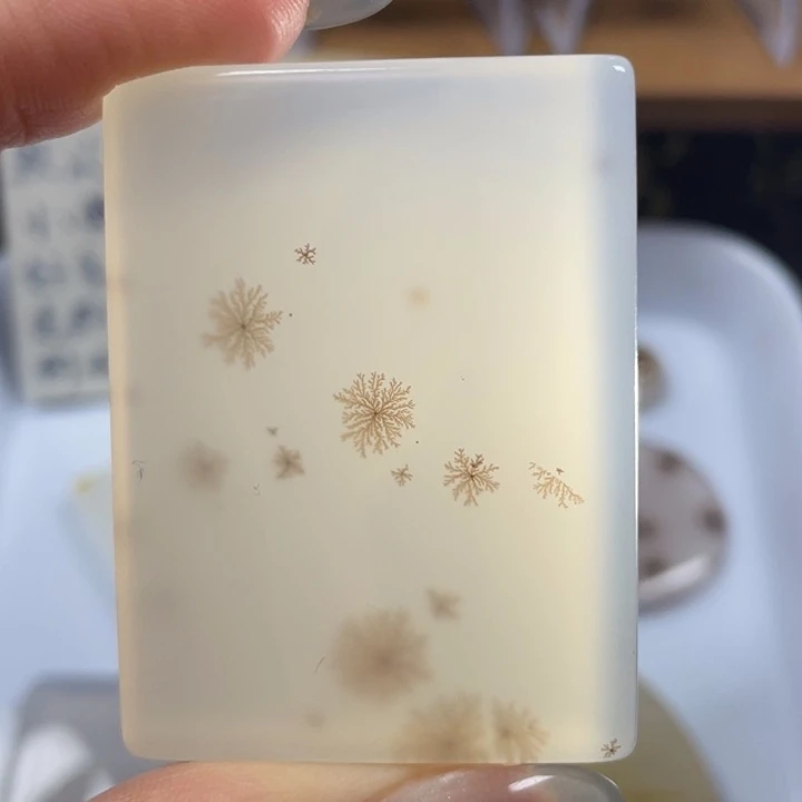 玛瑙/玉髓未镶嵌牌子