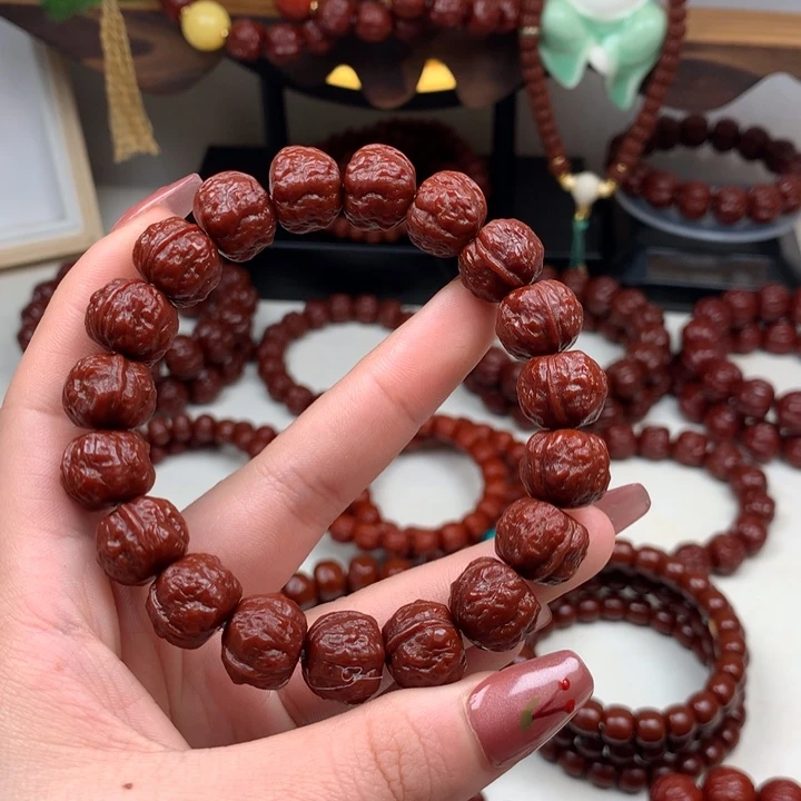 猴头核桃吊坠与**舞禅宗