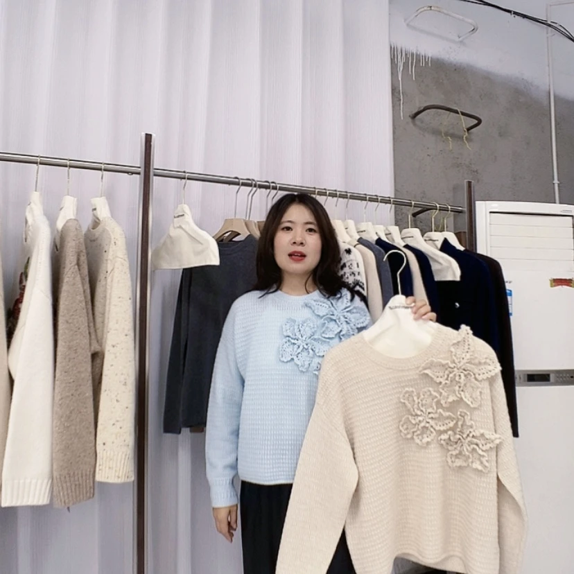 【闪购商品】手工花一件青绒色