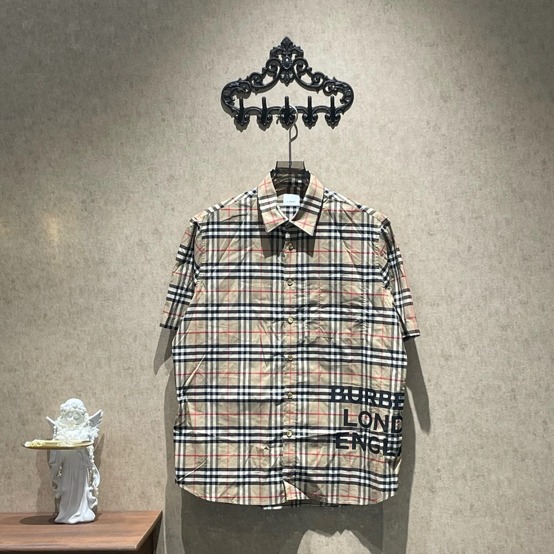 99新 BURBERRY/博柏利 格纹伦敦字母logo印花短袖衬衫/L码31551