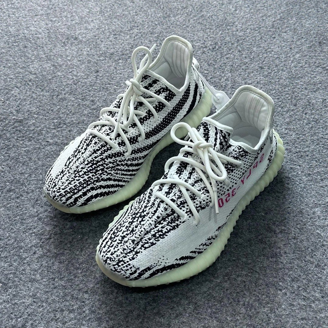 95新 MM6 Yeezy350白斑马 46码 A1928 鞋