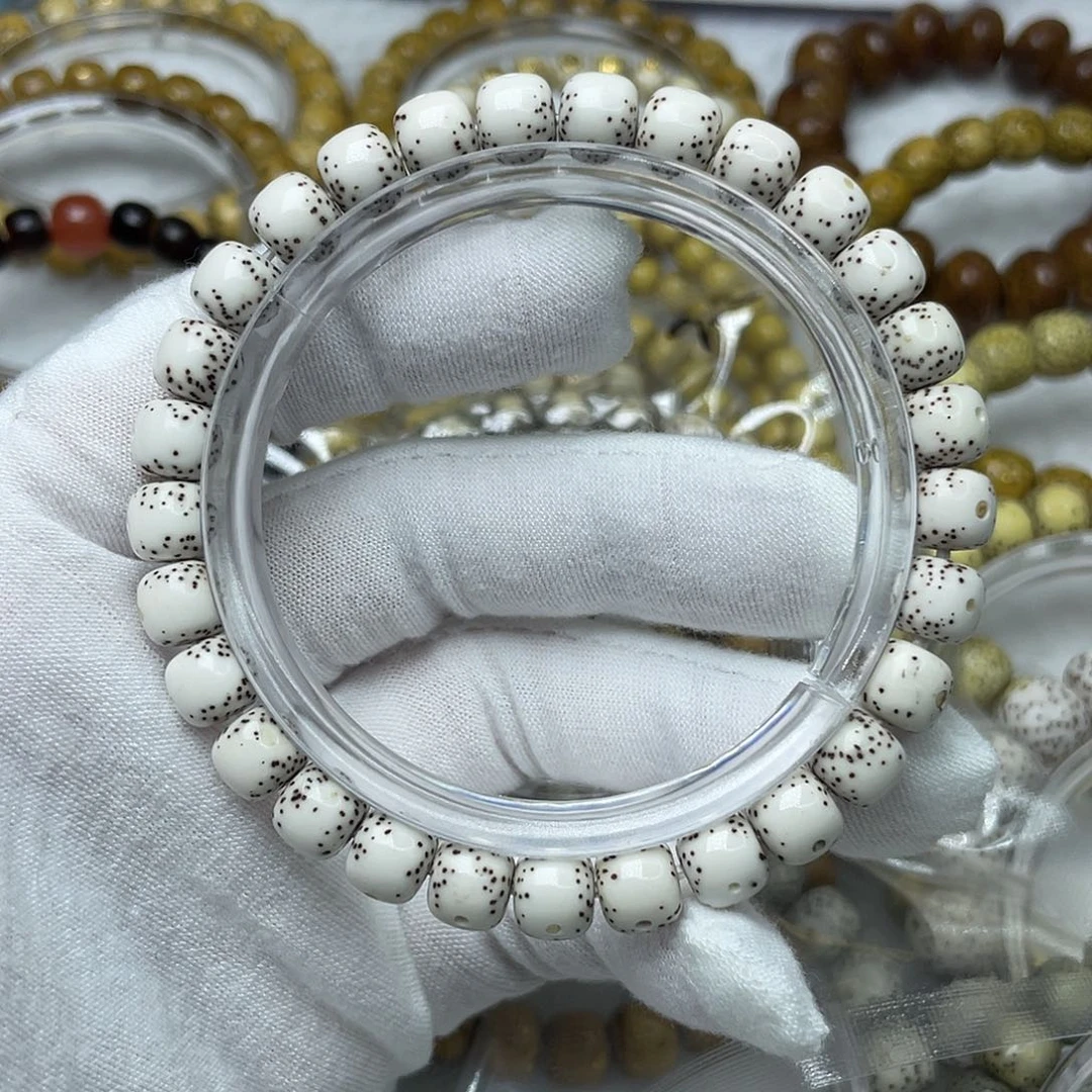 手串星月菩提顺白通体