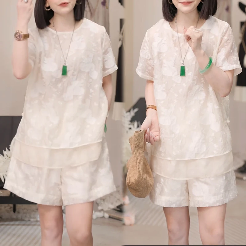 2025年夏季新款提花圆领短袖上衣休闲短裤套装女时尚洋气两件套潮