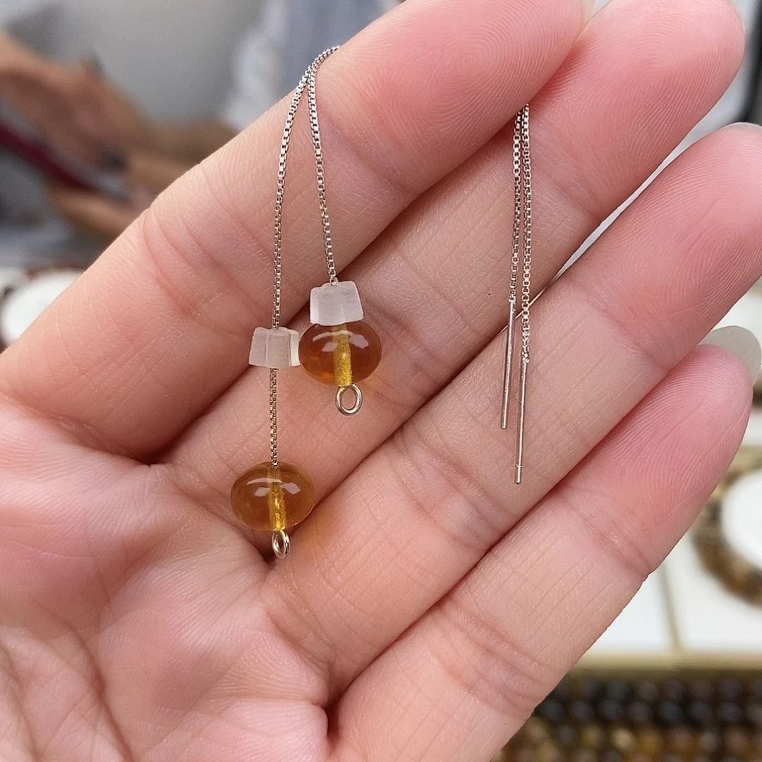 琥珀未镶嵌裸石琥珀