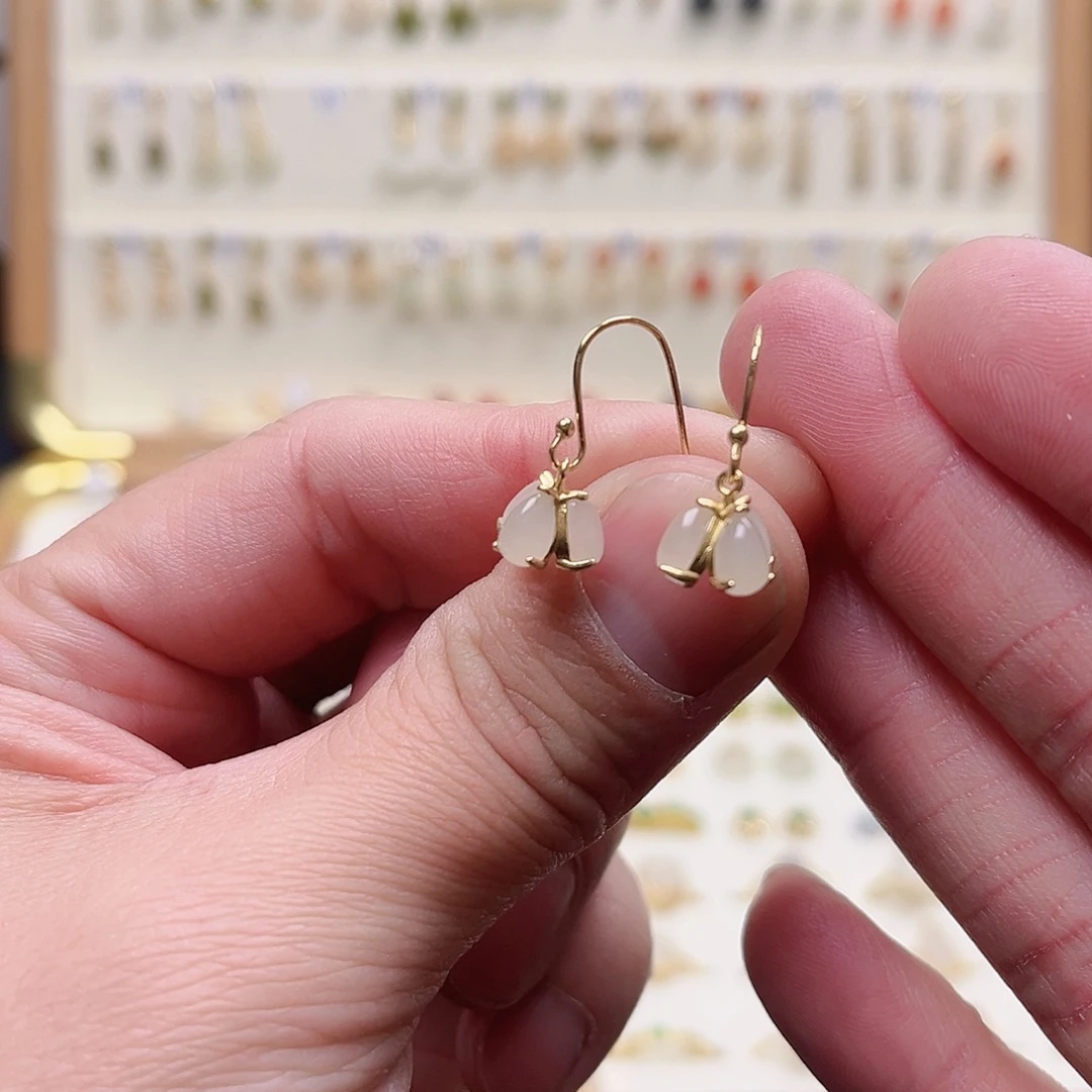 密***语和田玉银S925镶嵌耳饰