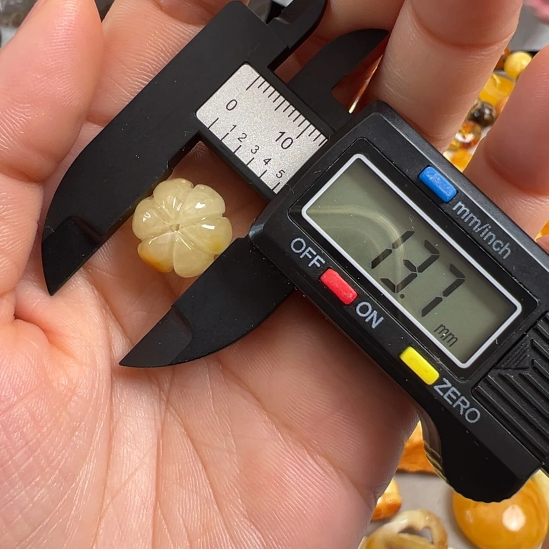 蜜蜡未镶嵌裸石蜜蜡