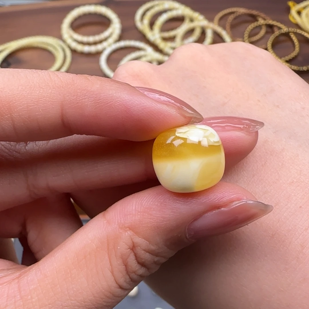 琥珀未镶嵌珠宝奇石12.9mm