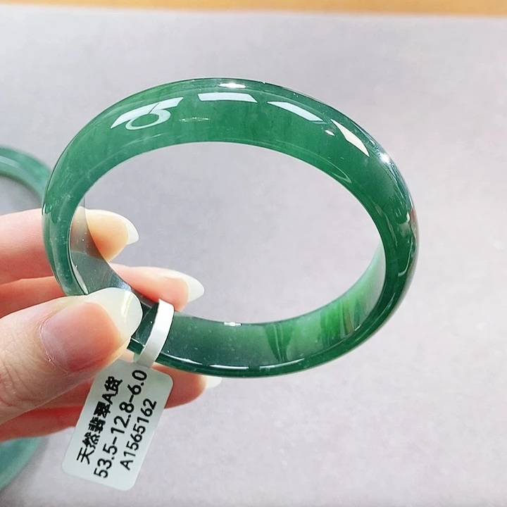 【闪购商品】未镶嵌手镯翡翠