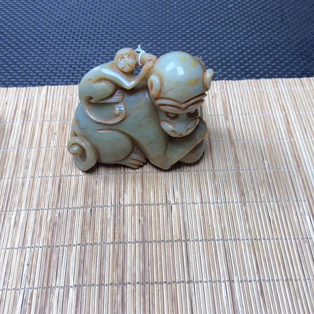 和田玉未镶嵌摆件