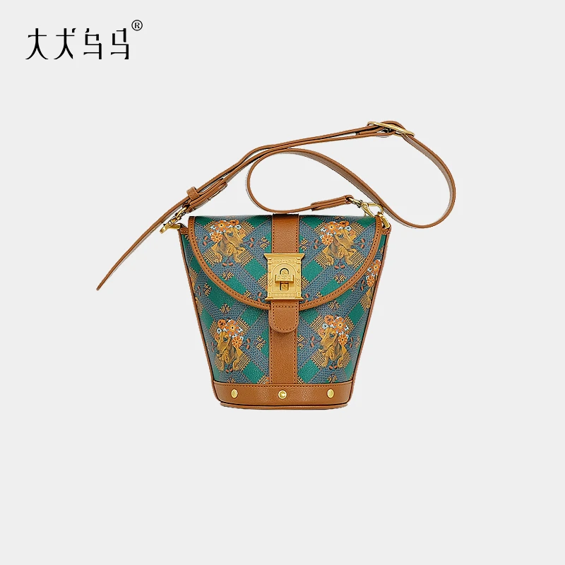 大犬乌马·迷扇包2025新款小众设计单肩斜挎包原创印花迷你水桶包