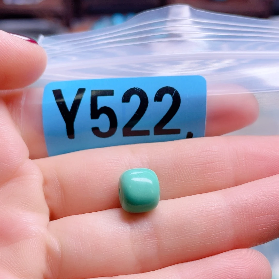 十堰原生态绿石头特色手工配饰