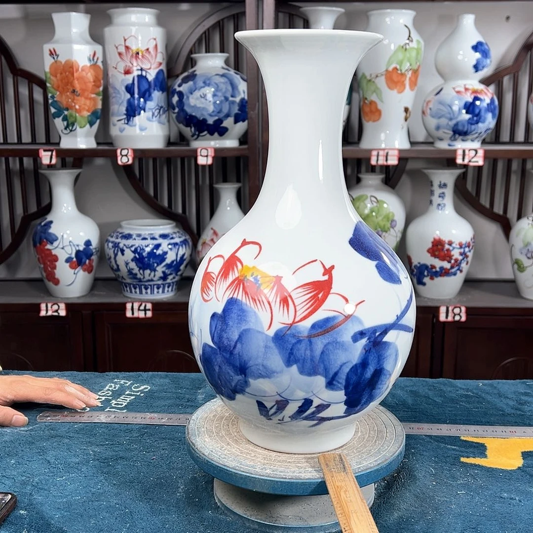 摆件景德镇陶瓷赏荷花