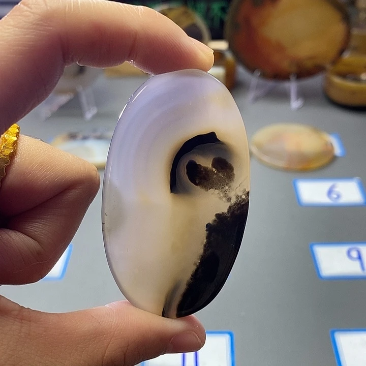 玛瑙/玉髓未镶嵌珠宝半成品98