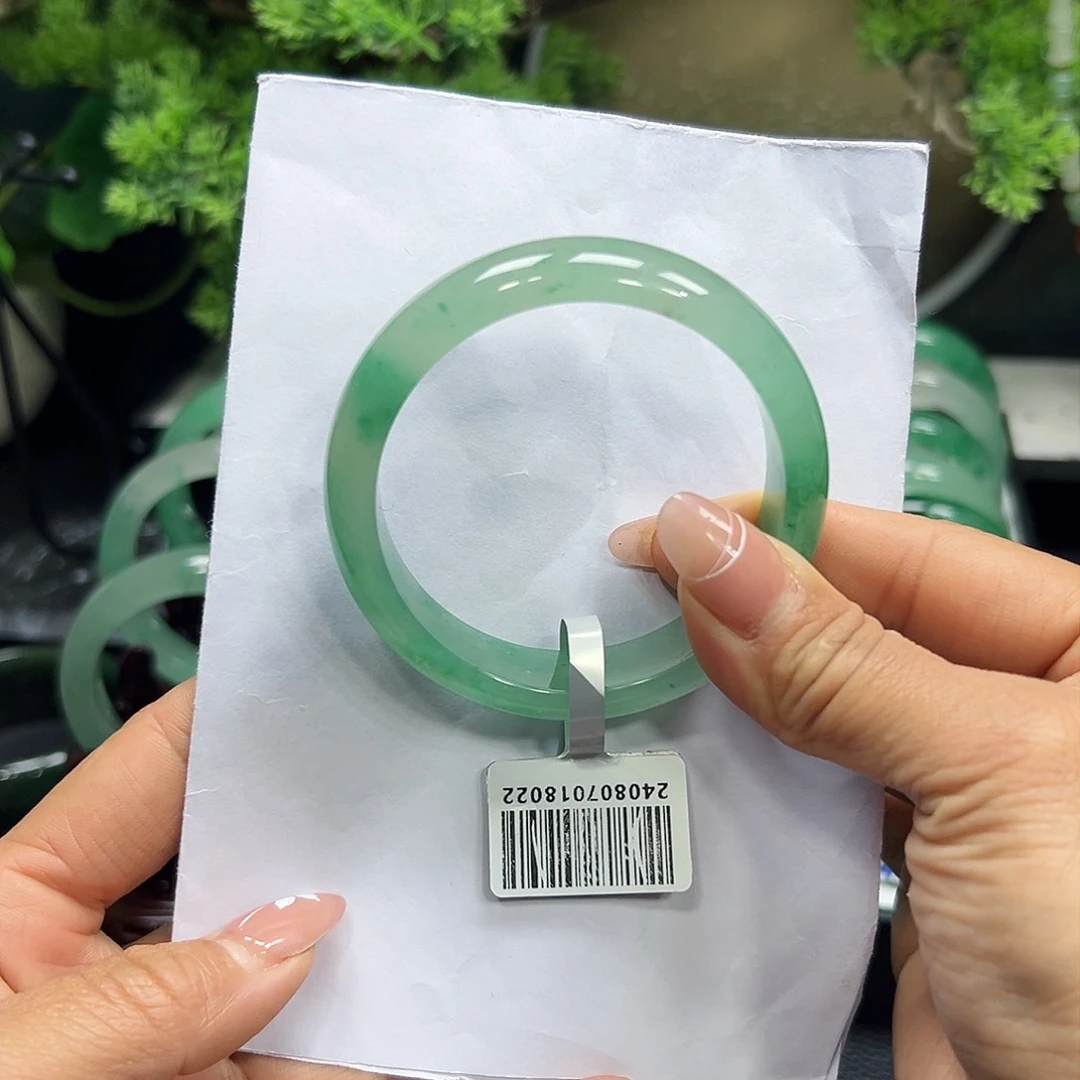 石英质玉手镯未镶嵌淼淼