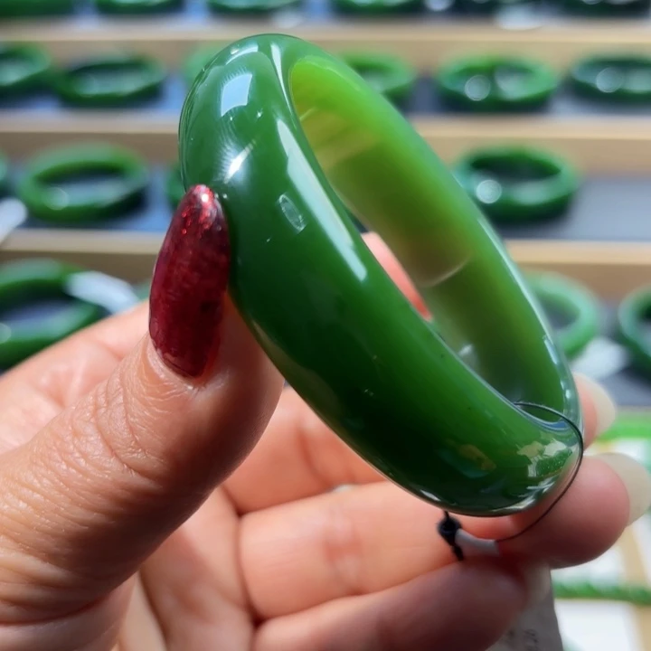 未镶嵌手镯和田玉金**金