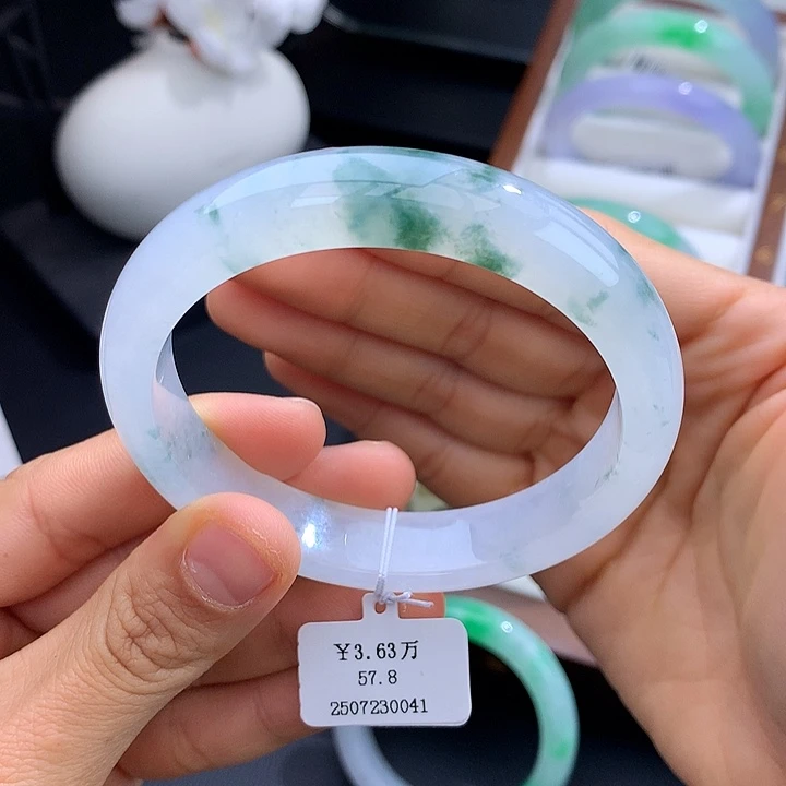 未镶嵌手镯翡翠58冰飘花正圈