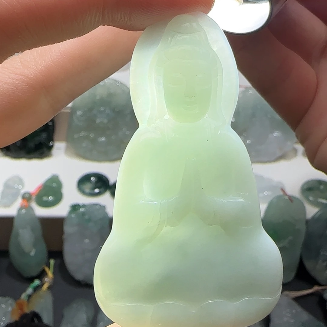 翡翠未镶嵌颈饰天然缅甸翡翠观音