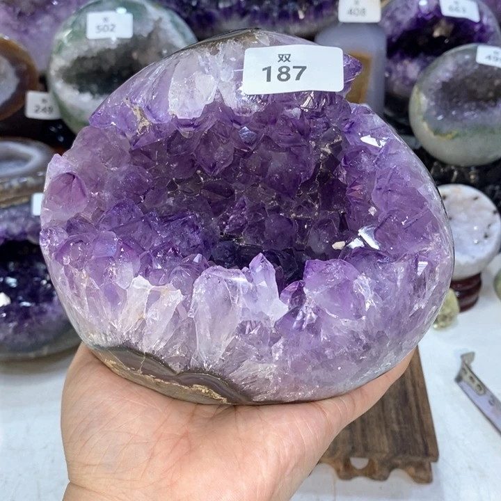 未镶嵌大型摆件（非配饰）水晶