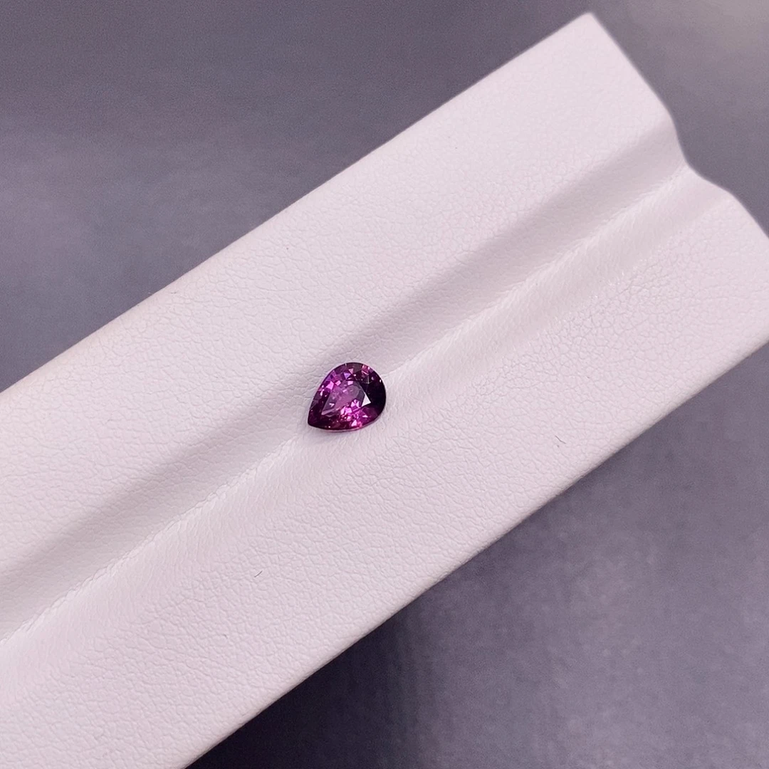 裸石蓝宝石0.88克拉