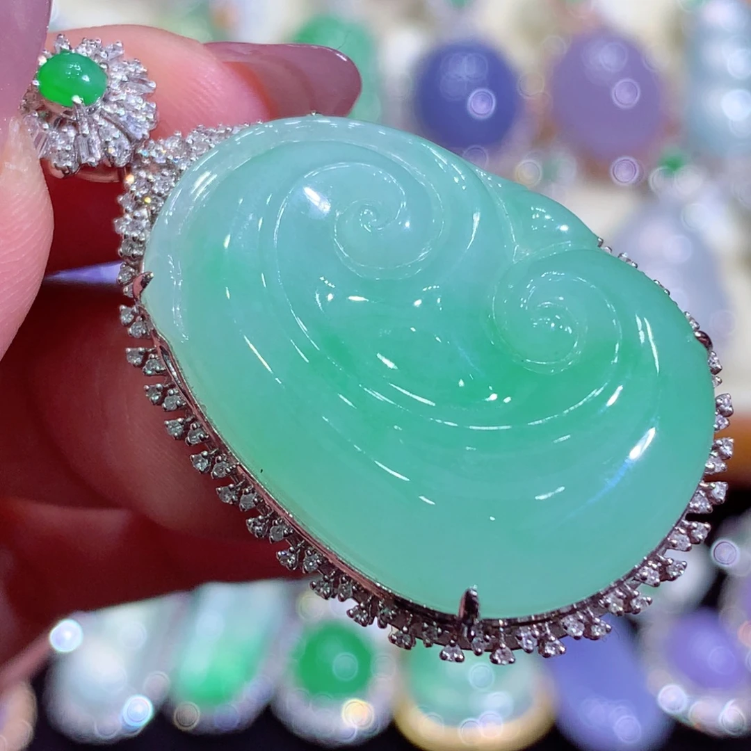 翡翠18K金镶嵌吊坠(不含链)