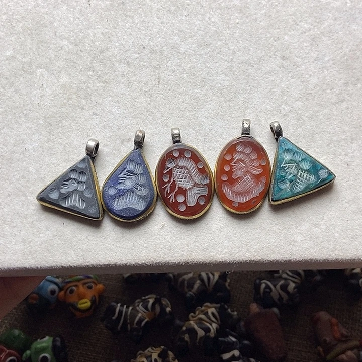 颈饰琉璃萨珊印章一组不退换029