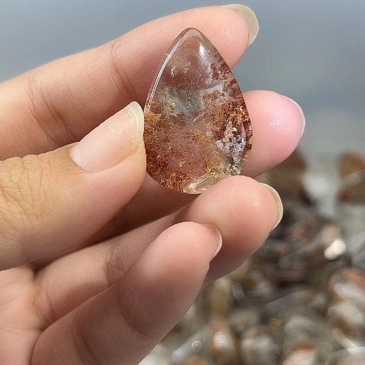 未镶嵌吊坠(赠链)水晶