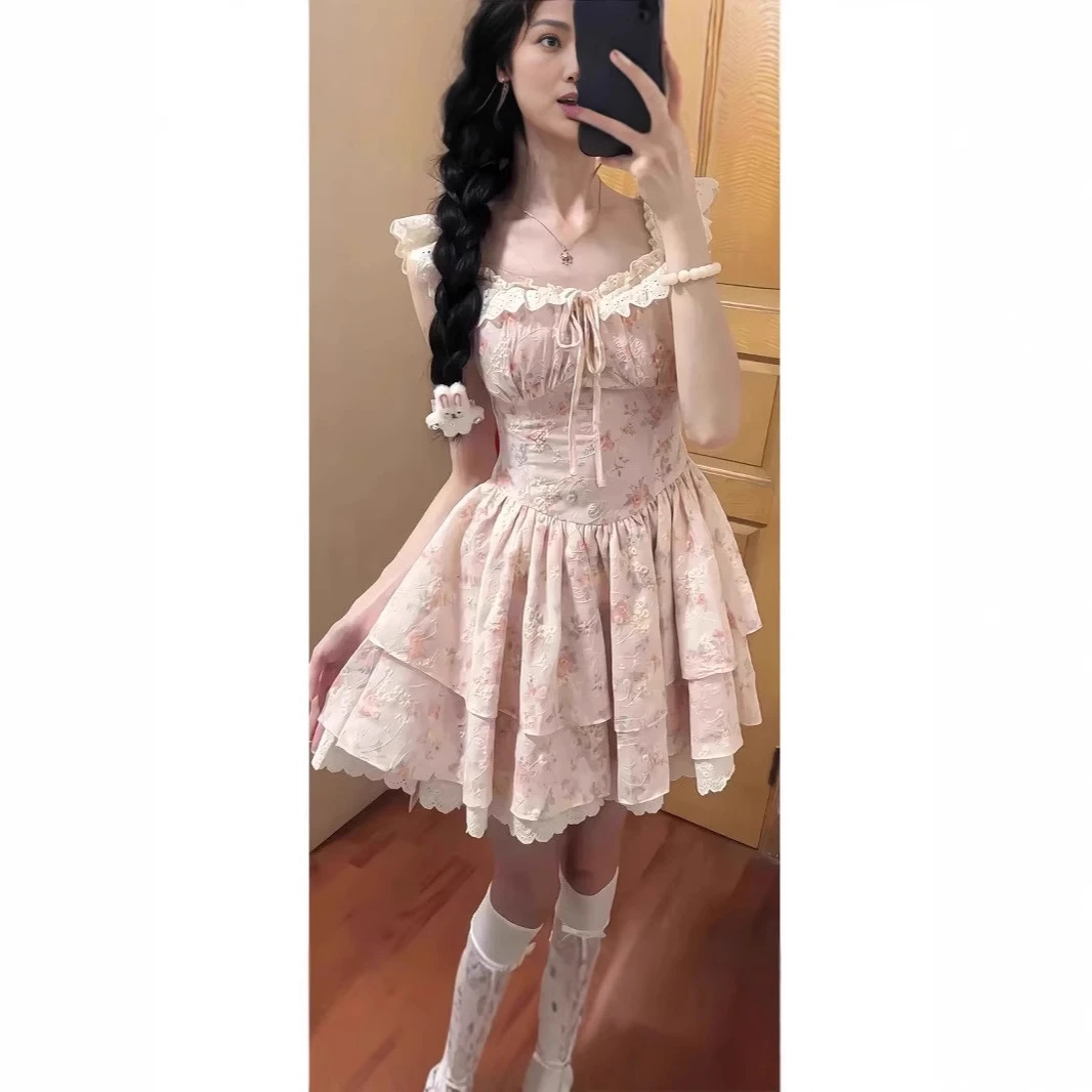 夏季显瘦气质时尚复古设计感小众法式女装吊带裙收腰修身2025夏季