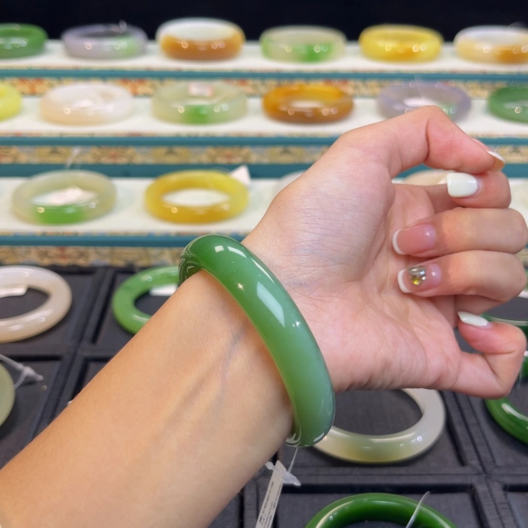 和田玉未镶嵌手镯冰底碧玉猫眼