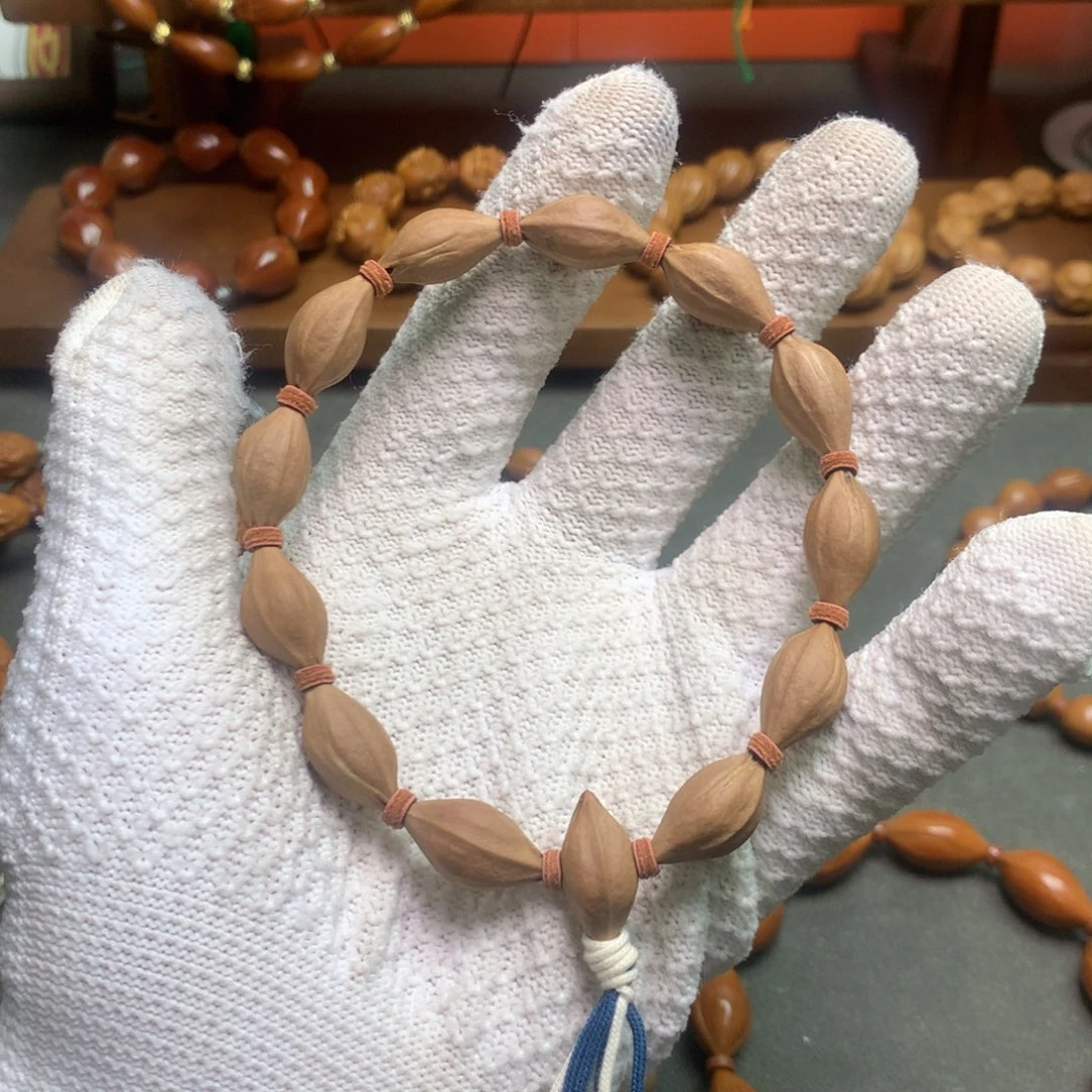 手串/手链橄榄核1.1 金瓜子 未去霜
