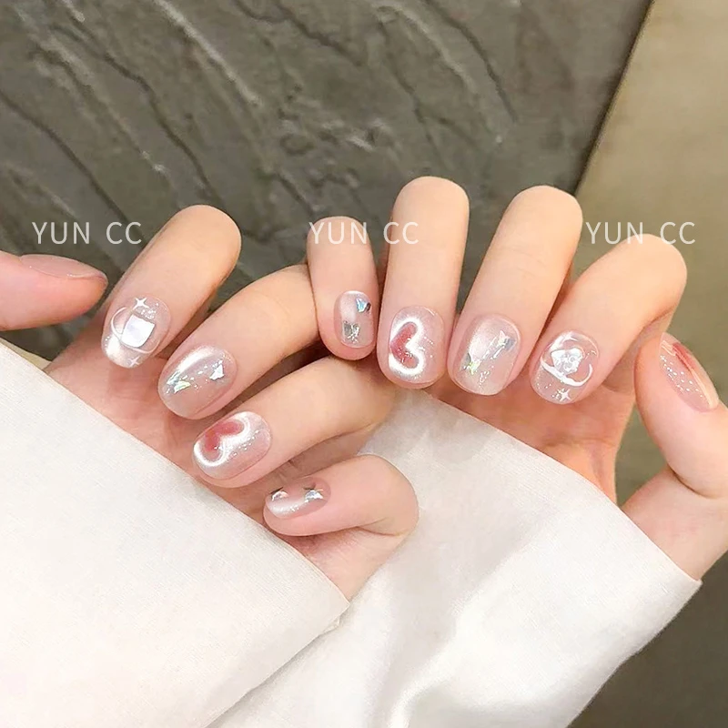 【浪漫星际】纯手工贝母星球跳跃爱心猫眼高级感穿戴甲短款秋冬美甲