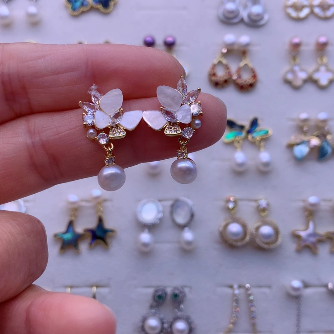 淡水珍珠耳饰合金