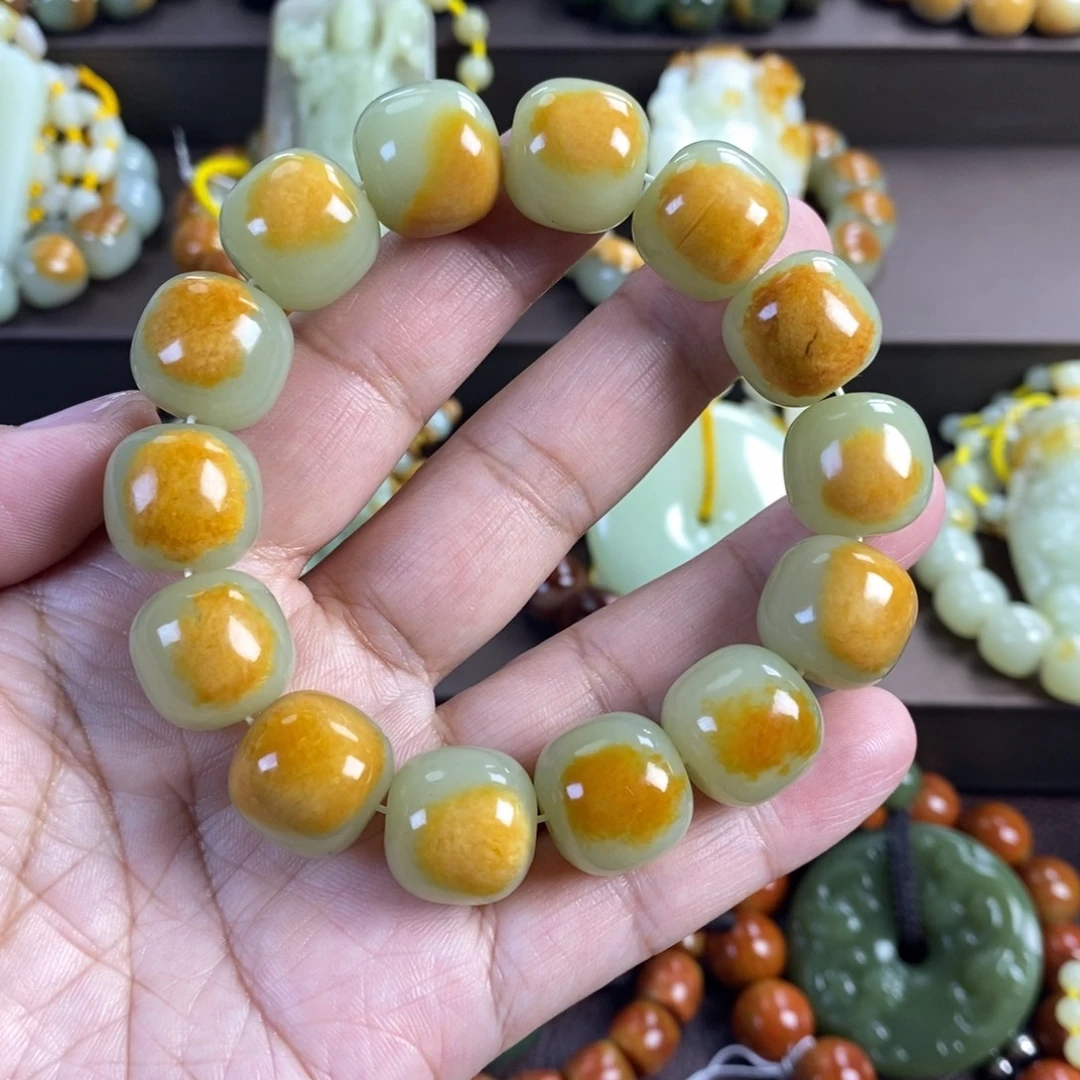 透闪石质玉未镶嵌手串