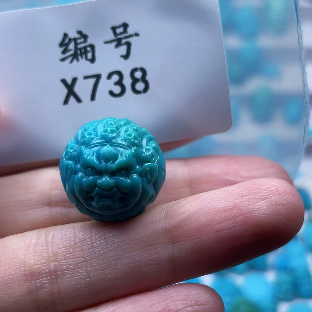 叮***叮绿松石未镶嵌珠宝奇石