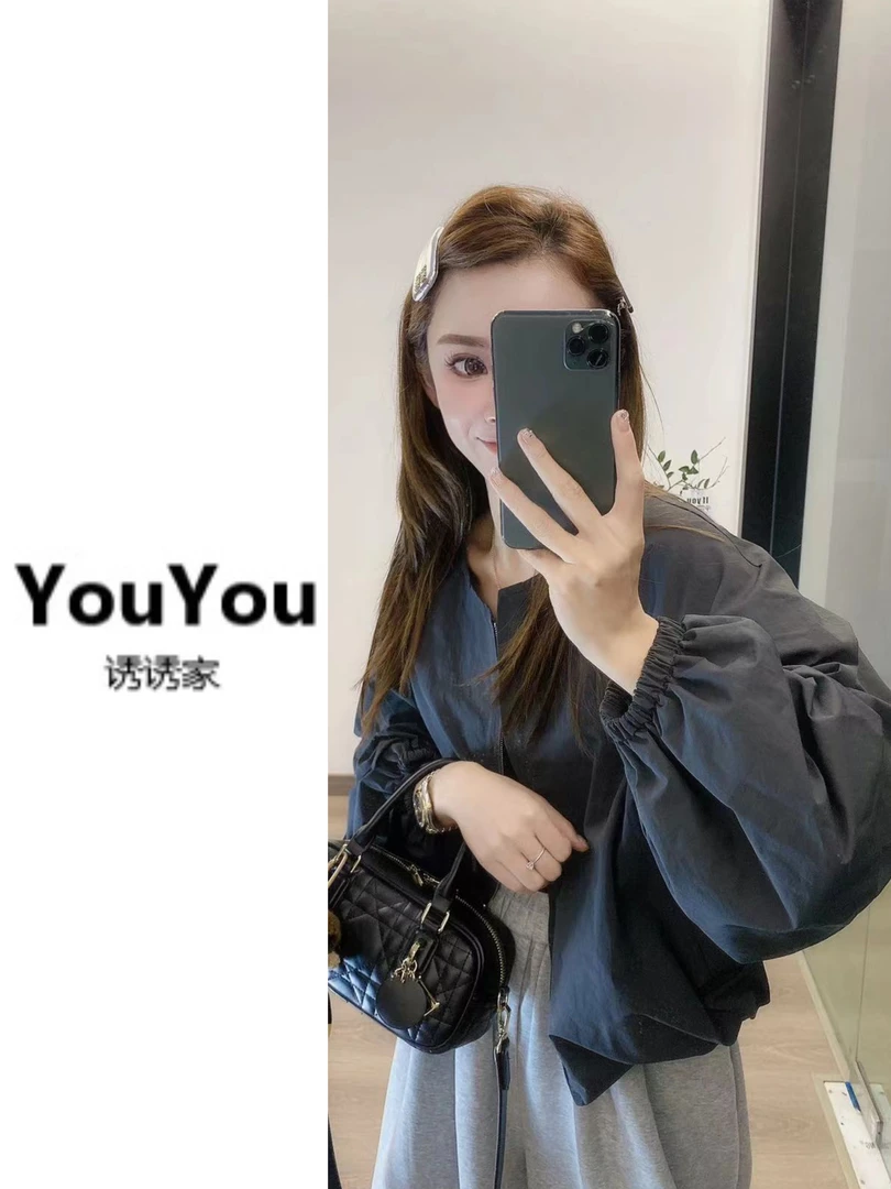 秋季新款韩版宽松百搭时尚圆领长袖短款设计外套女潮