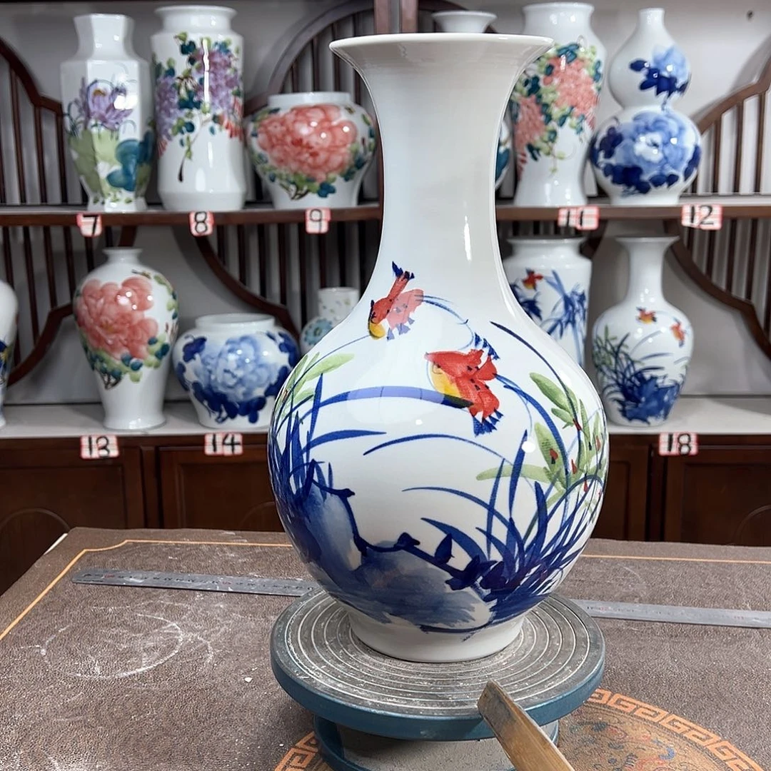 摆件景德镇陶瓷赏玉