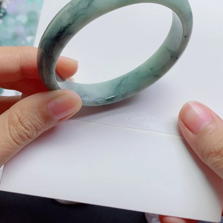 翡翠未镶嵌项圈翡翠手镯