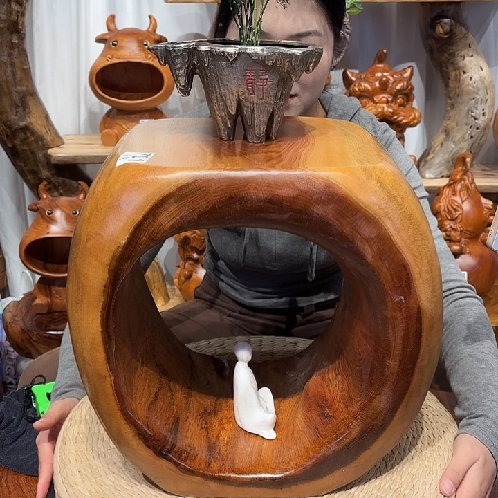 香樟木香樟木根雕凳子一物一拍编号701长28宽27高36