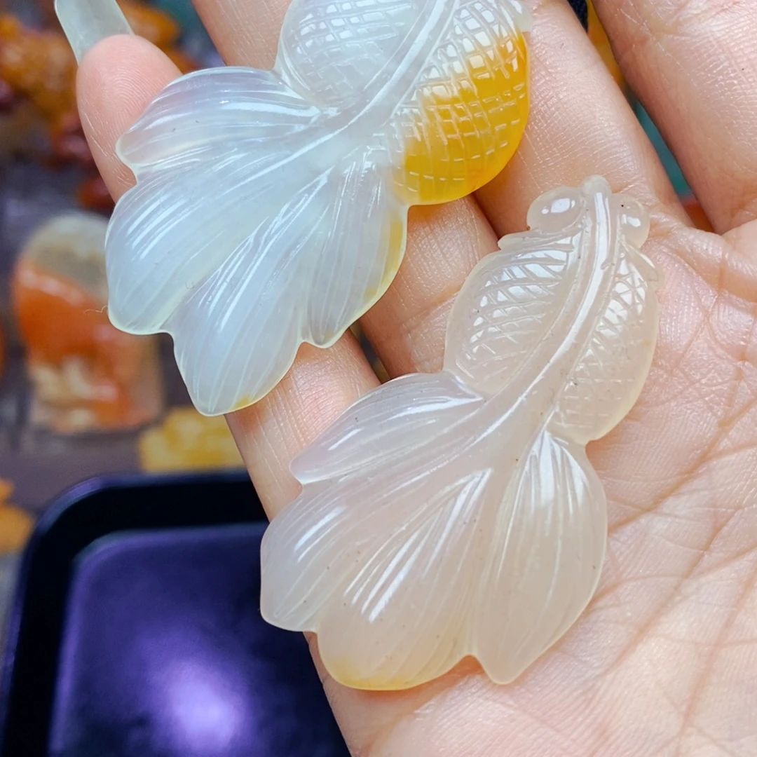 石英质玉（黄龙玉）未镶嵌吊坠(不含链)