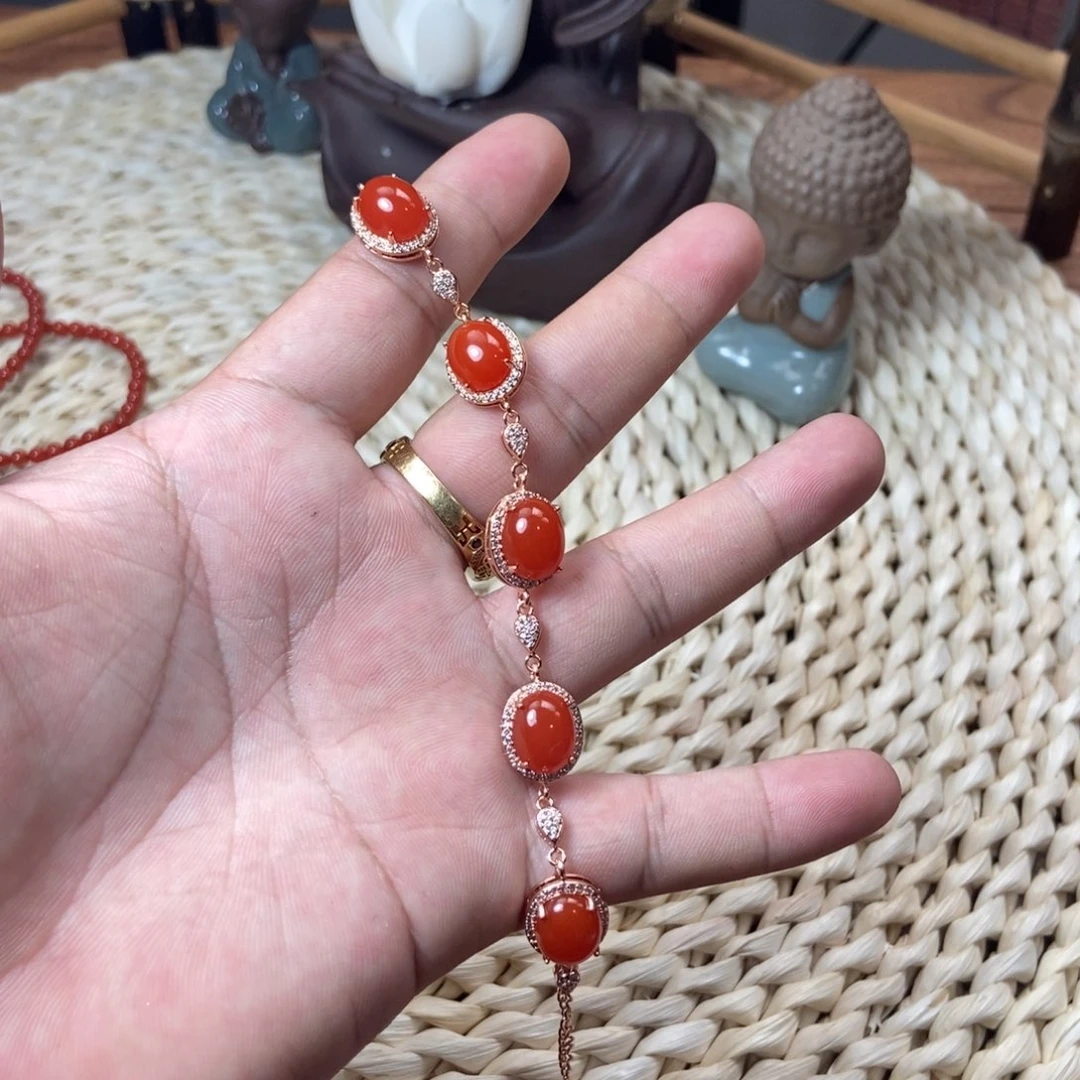 南红玛瑙合金挂件