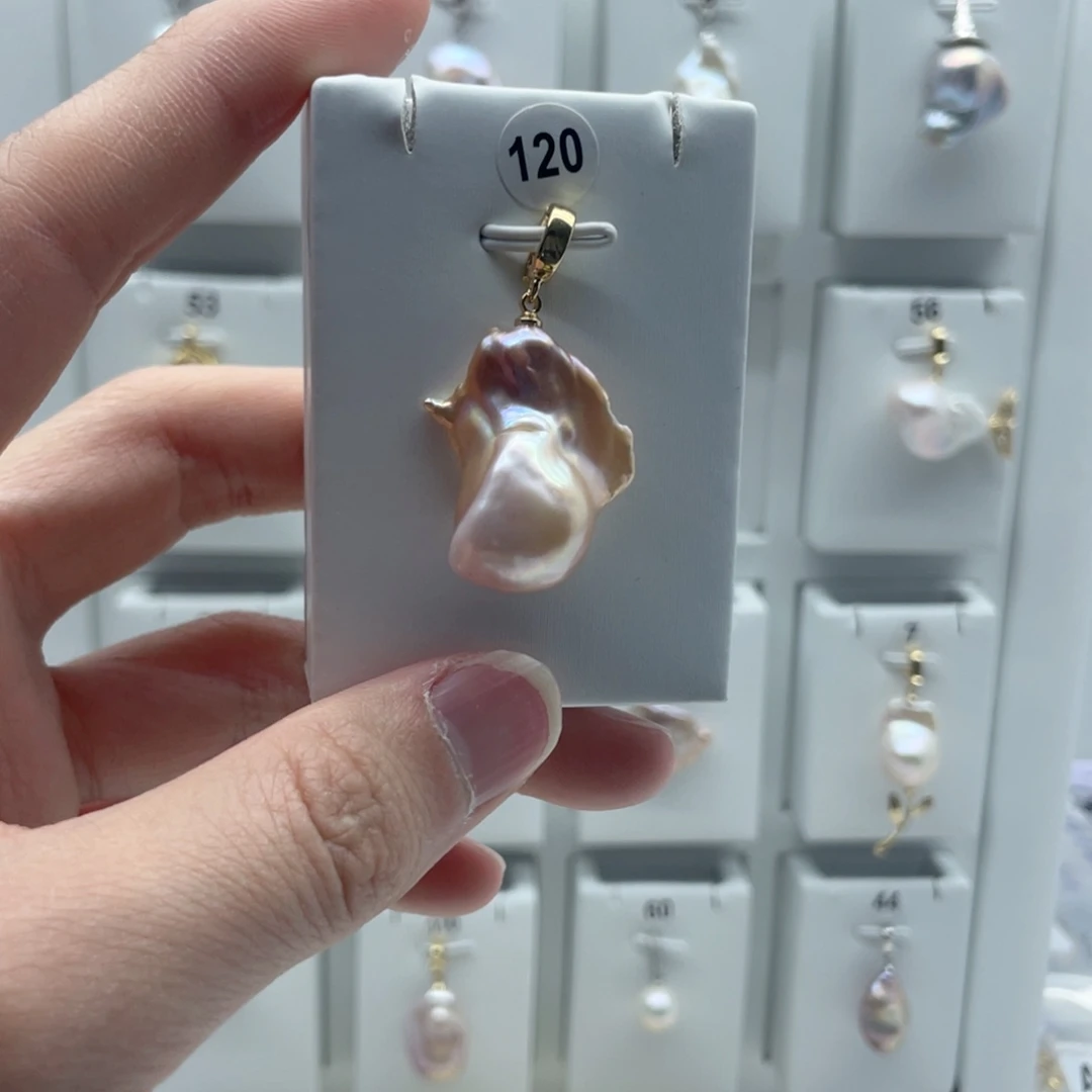 淡水珍珠合金颈饰