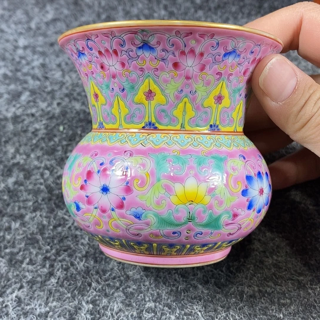 手工手绘陶瓷摆件工艺品