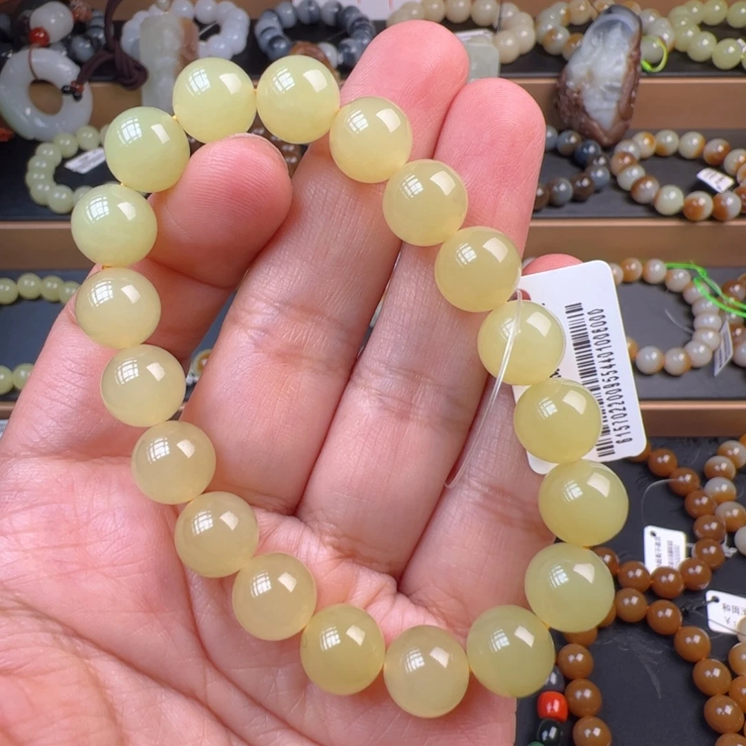 和田玉未镶嵌手链新疆若羌鸡油黄