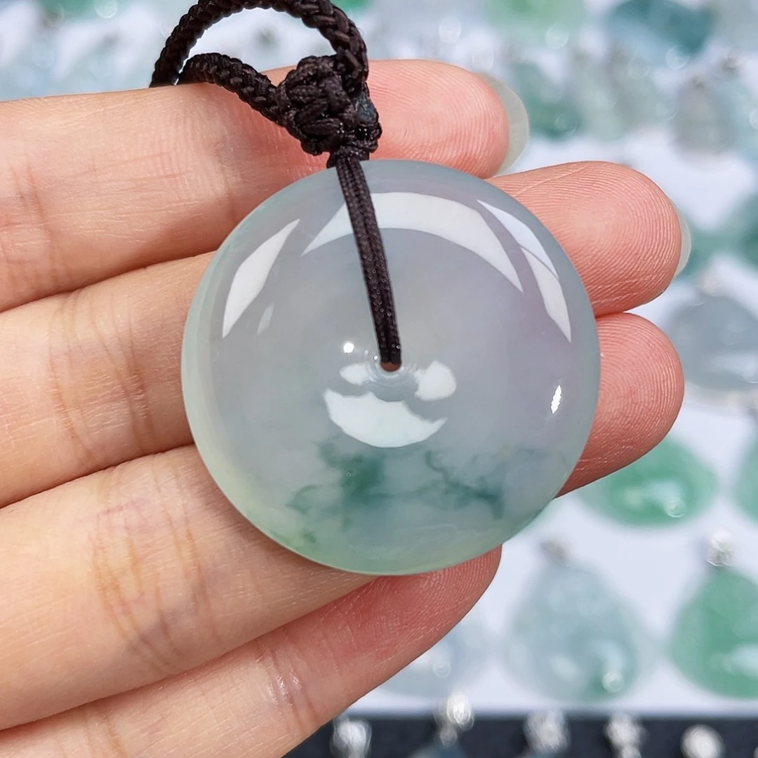 翡翠未镶嵌颈饰吊坠