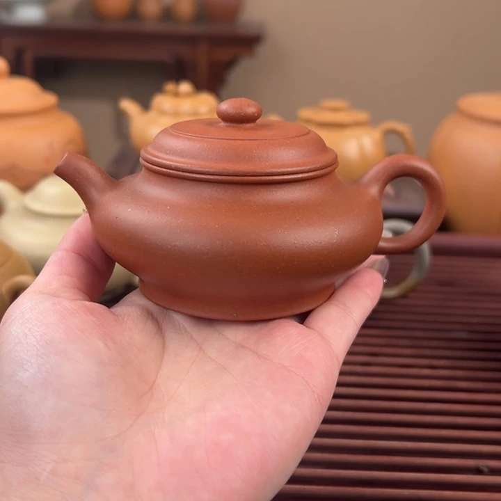 紫砂茶壶红清水虚扁150cc
