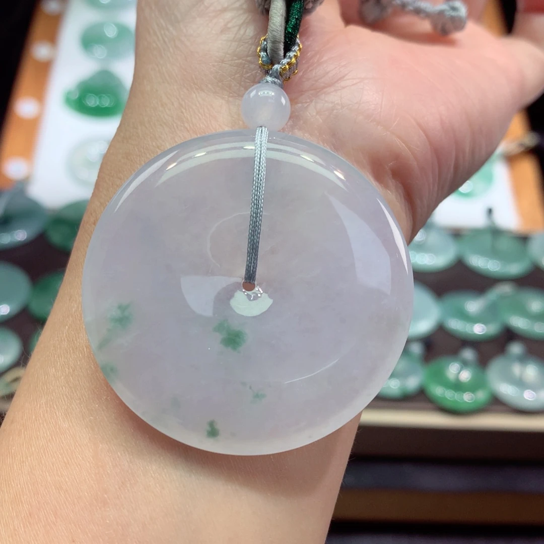 颈饰未镶嵌翡翠卧**胆43.6*6.0